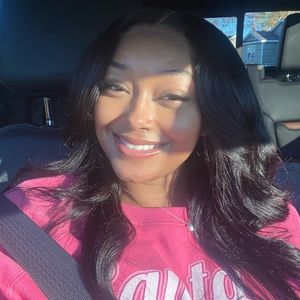 Meet your Posher, Claire!